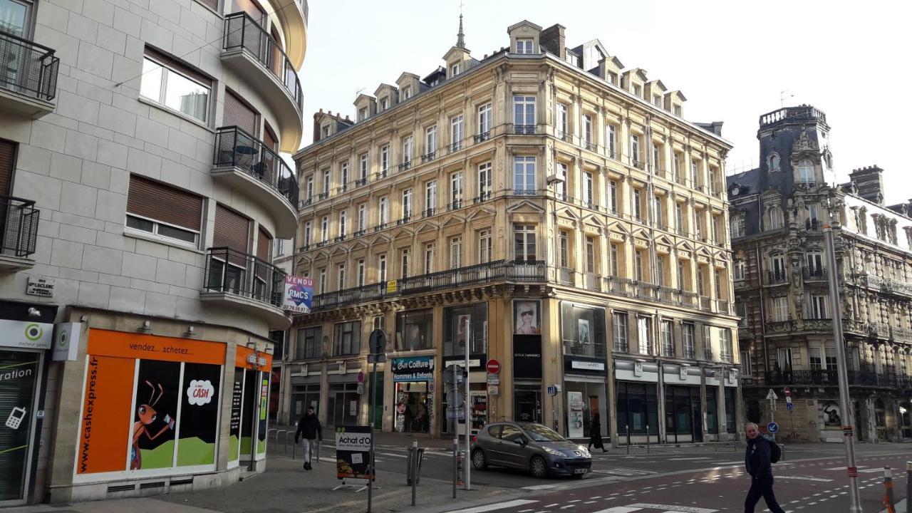 Appartement Rouen Cathedrale Avec Terrasse Exterior photo